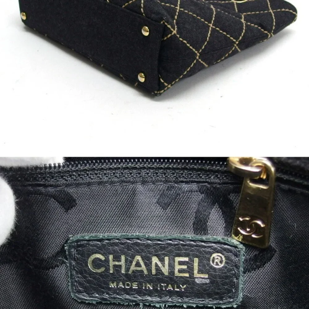 CHANEL Black Logo Shoulder Bag